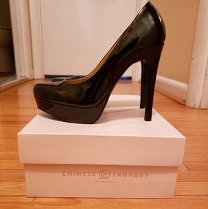 Chinese Laundry Wow platform pump